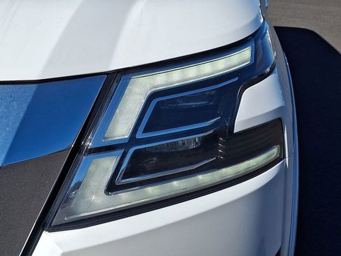 Certified 2024 Nissan Armada Platinum w/ Cargo Package image 9