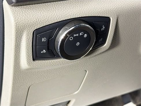 Used 2022 Ford F250 XLT w/ XLT Premium Package image 10