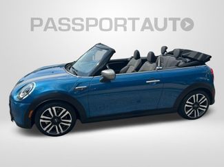 Used 2023 MINI Cooper S w/ Signature Upholstery Package FWD video 1