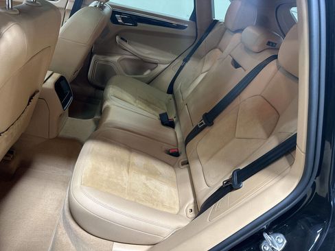 Used 2015 Porsche Macan S image 23