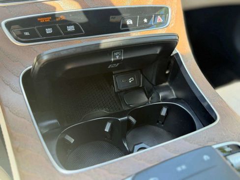 Used 2021 Mercedes-Benz E 350 Sedan image 42