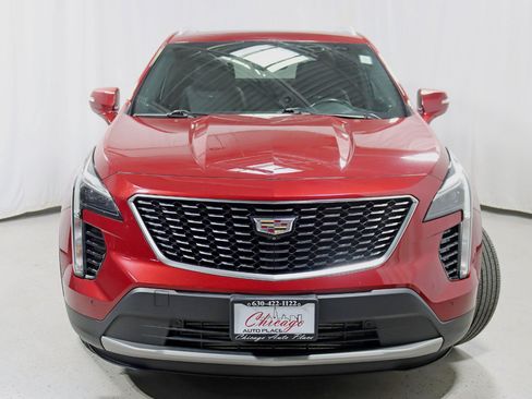 Used 2019 Cadillac XT4 Premium Luxury w/ Enhanced Visibility Package AWD/4WD image 8