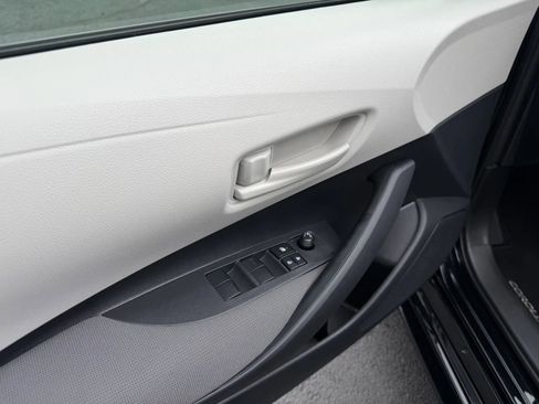 Used 2024 Toyota Corolla LE FWD image 26