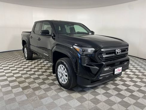 New 2026 Toyota Tacoma SR5 AWD/4WD image 10