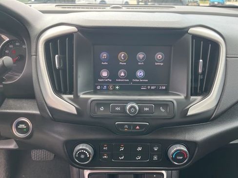 Used 2024 GMC Terrain SLE FWD image 22