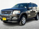 Used 2007 Ford Explorer XLT image 2