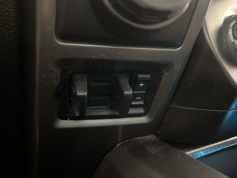 Used 2018 Ford F150 XLT w/ Equipment Group 302A Luxury image 25