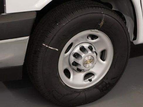 New 2025 Chevrolet Express 2500 w/ Driver Convenience Package image 23
