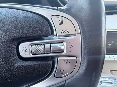 Used 2023 Genesis GV70 2.5T image 11