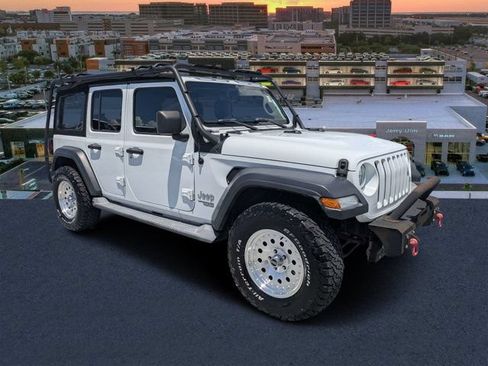 Used 2018 Jeep Wrangler Unlimited Sport S AWD/4WD image 1