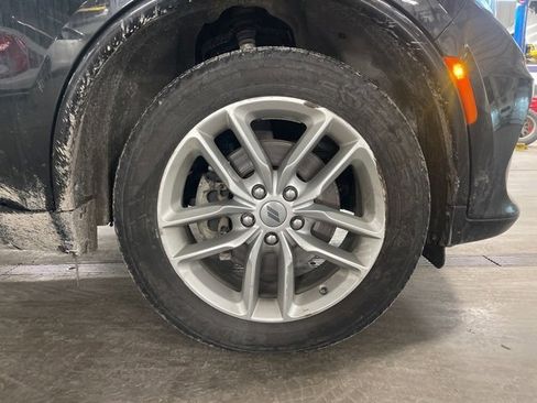 Used 2023 Dodge Durango GT image 7