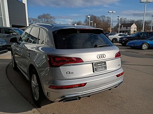 Used 2022 Audi Q5 e Premium Plus image 5