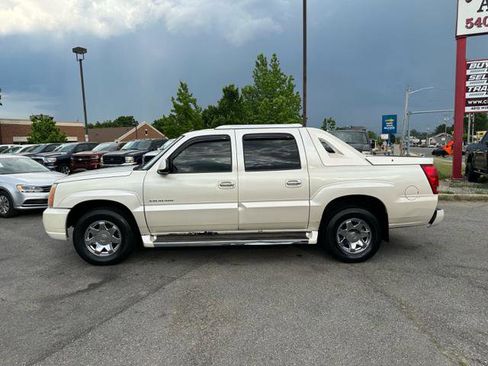 Used 2005 Cadillac Escalade EXT AWD/4WD image 8
