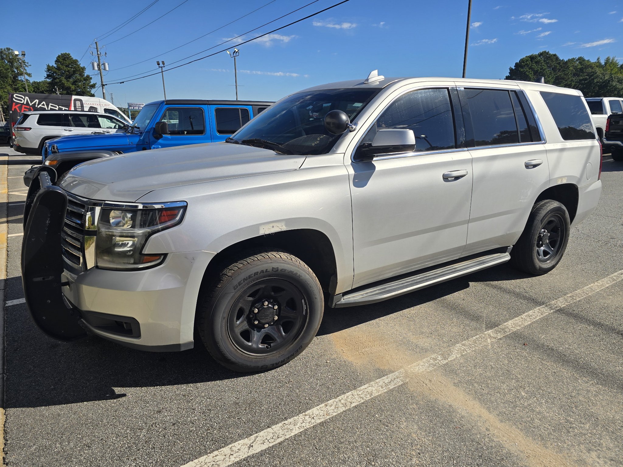 Used 2020 Chevrolet Tahoe 2WD image 2