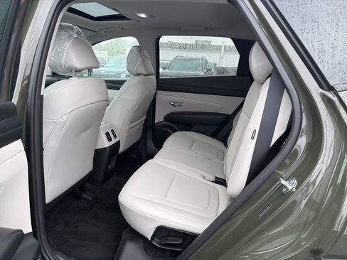Certified 2025 Hyundai Tucson SEL AWD/4WD image 17