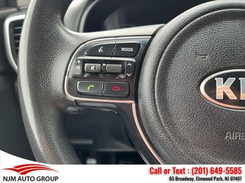 Used 2019 Kia Sportage LX AWD/4WD image 22