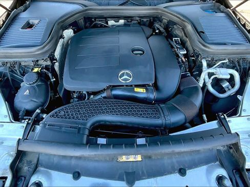 Used 2022 Mercedes-Benz GLC 300 image 31