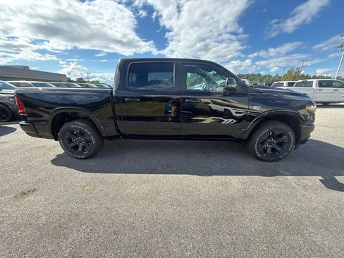 New 2026 RAM 1500 Big Horn AWD/4WD image 6