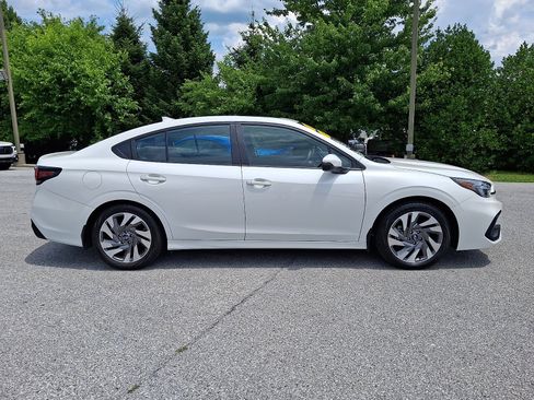 Certified 2025 Subaru Legacy Limited AWD/4WD image 7