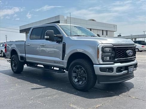 Used 2024 Ford F250 Lariat w/ Lariat Ultimate Package AWD/4WD image 2