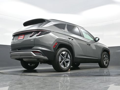 Used 2025 Hyundai Tucson SEL AWD/4WD image 33