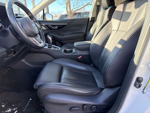 Used 2020 Subaru Outback Limited image 22