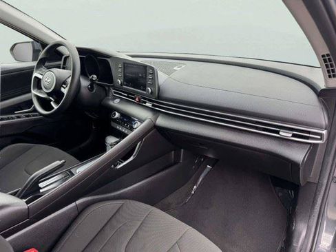 Used 2023 Hyundai Elantra SEL FWD image 57