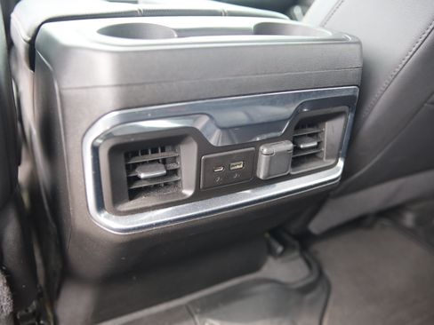Used 2022 GMC Sierra 1500 AT4 w/ AT4 Preferred Package AWD/4WD image 32