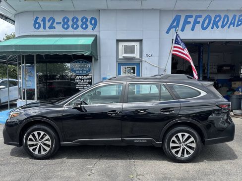 Used 2021 Subaru Outback AWD/4WD image 6