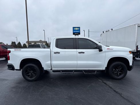 Used 2021 Chevrolet Silverado 1500 Custom Trail Boss image 2