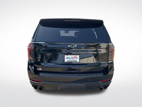 Used 2025 Chevrolet Suburban Z71 AWD/4WD image 8