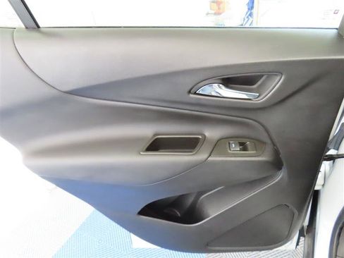 Used 2023 Chevrolet Equinox LT w/ Driver Convenience Package AWD/4WD image 30