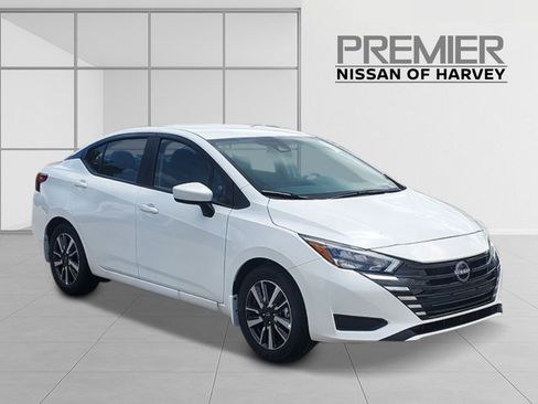 New 2025 Nissan Versa SV w/ Trunk Package image 2