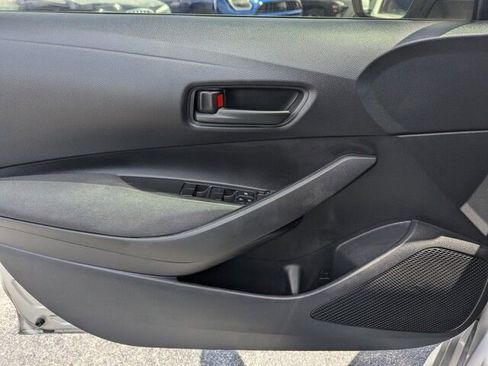 Used 2024 Toyota Corolla LE image 23