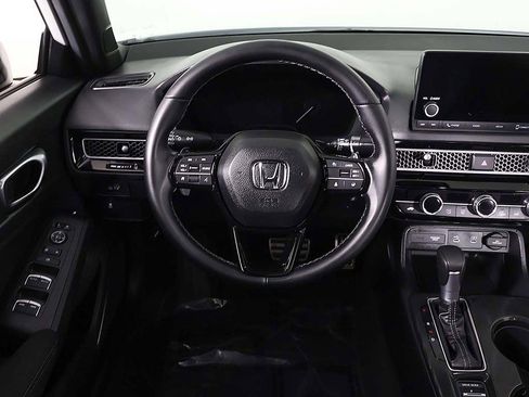 Used 2025 Honda Civic Sport image 30