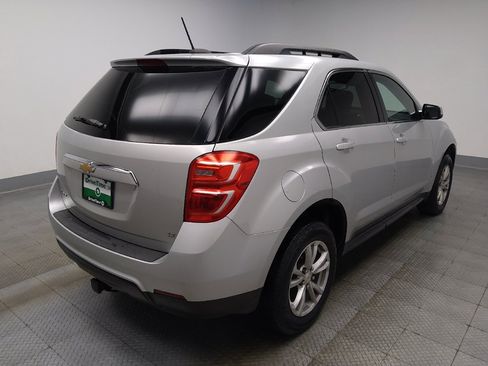 Used 2017 Chevrolet Equinox LT w/ Convenience Package FWD image 9