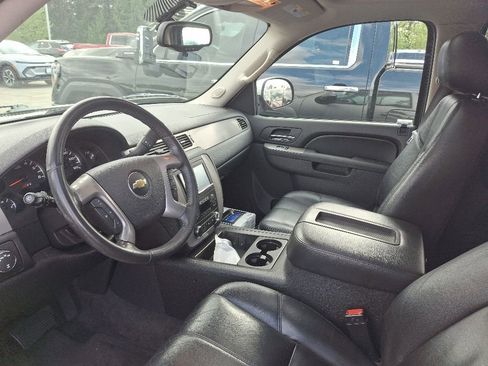 Used 2011 Chevrolet Tahoe LT w/ Suspension Package, Off-Road image 11