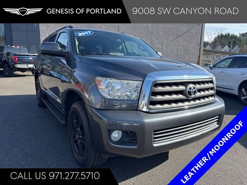 Used 2017 Toyota Sequoia SR5 image 1