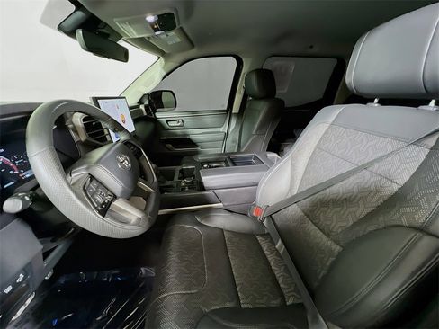 Used 2024 Toyota Tundra Limited w/ TRD Off-Road Package image 18