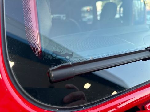 Used 2025 Jeep Wrangler Unlimited Sahara w/ Safety Group image 32