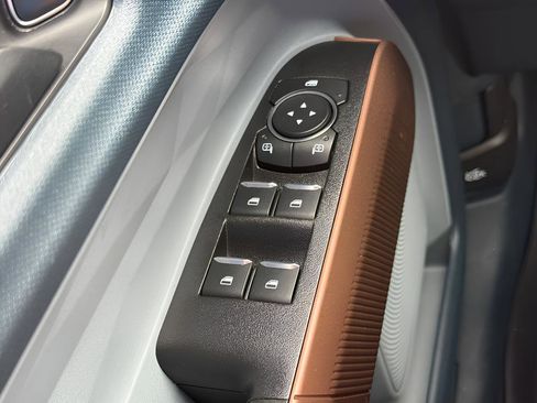 Certified 2024 Ford Maverick Lariat FWD image 26