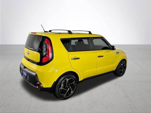 Used 2014 Kia Soul + w/ Audio Package image 6