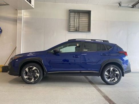 Used 2025 Subaru Crosstrek 2.5i Limited AWD/4WD image 8