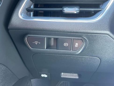 Used 2025 Kia K4 GT-Line w/ GT-Line Premium Package FWD image 38