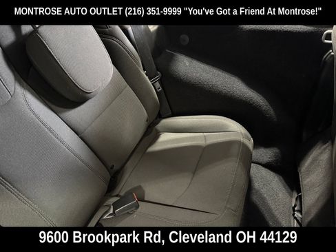 Used 2018 Jeep Wrangler Sport AWD/4WD image 37