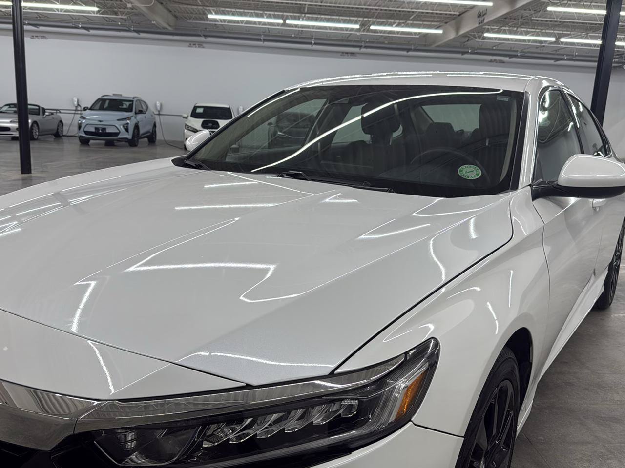 Used 2020 Honda Accord LX image 2