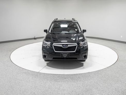 Used 2019 Subaru Forester Premium AWD/4WD image 29