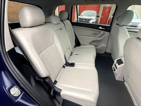 Used 2023 Volkswagen Tiguan SE w/ Panoramic Sunroof Package AWD/4WD image 26