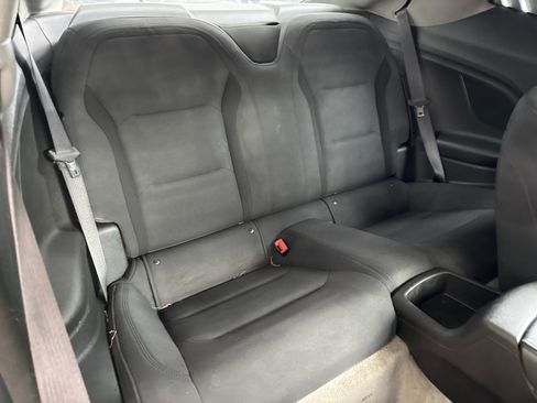 Used 2017 Chevrolet Camaro LT w/ Technology Package RWD image 26