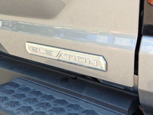 Used 2023 GMC Canyon Elevation w/ Convenience Package RWD image 7